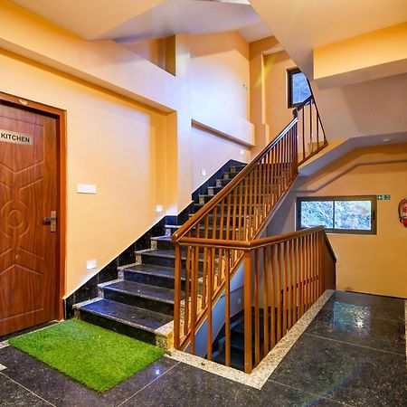 Super Townhouse Downtown Gangtok Hotel Exterior foto