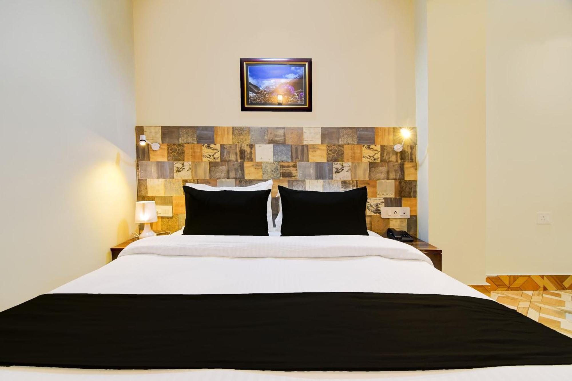Super Townhouse Downtown Gangtok Hotel Exterior foto