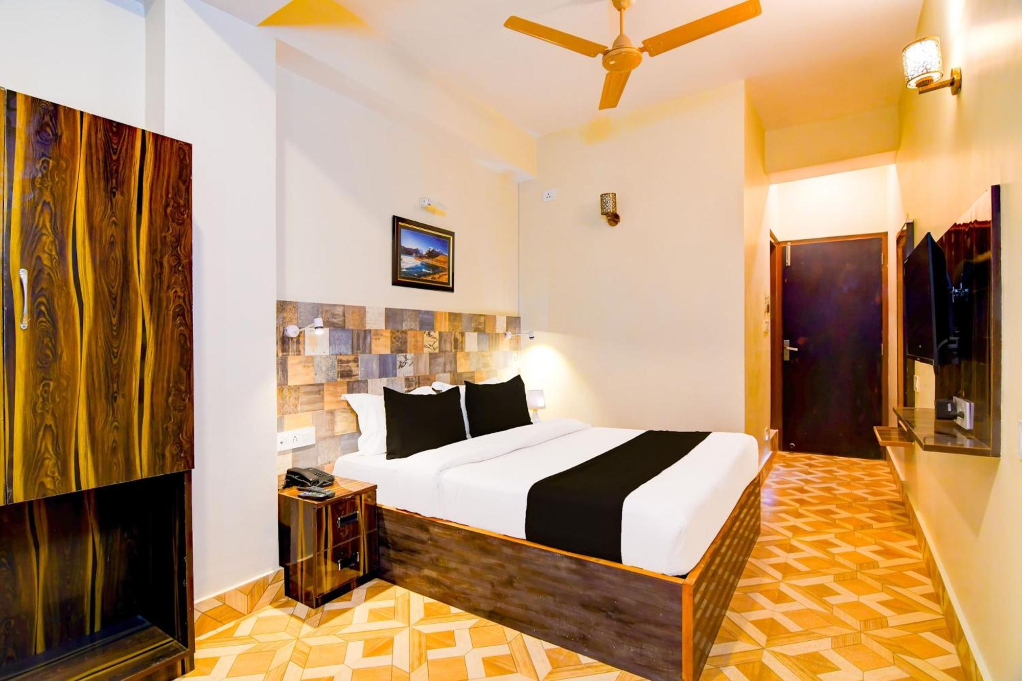 Super Townhouse Downtown Gangtok Hotel Exterior foto